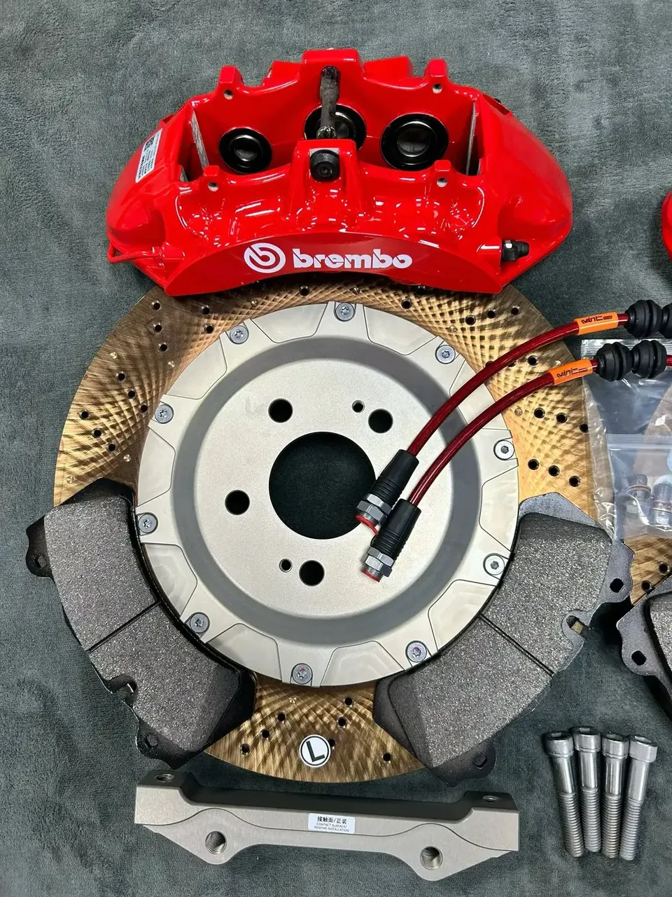 VINIC 380mm drilled rotor kit with pads and hardware paired with Brembo V6 caliper for Mercedes-Benz E260