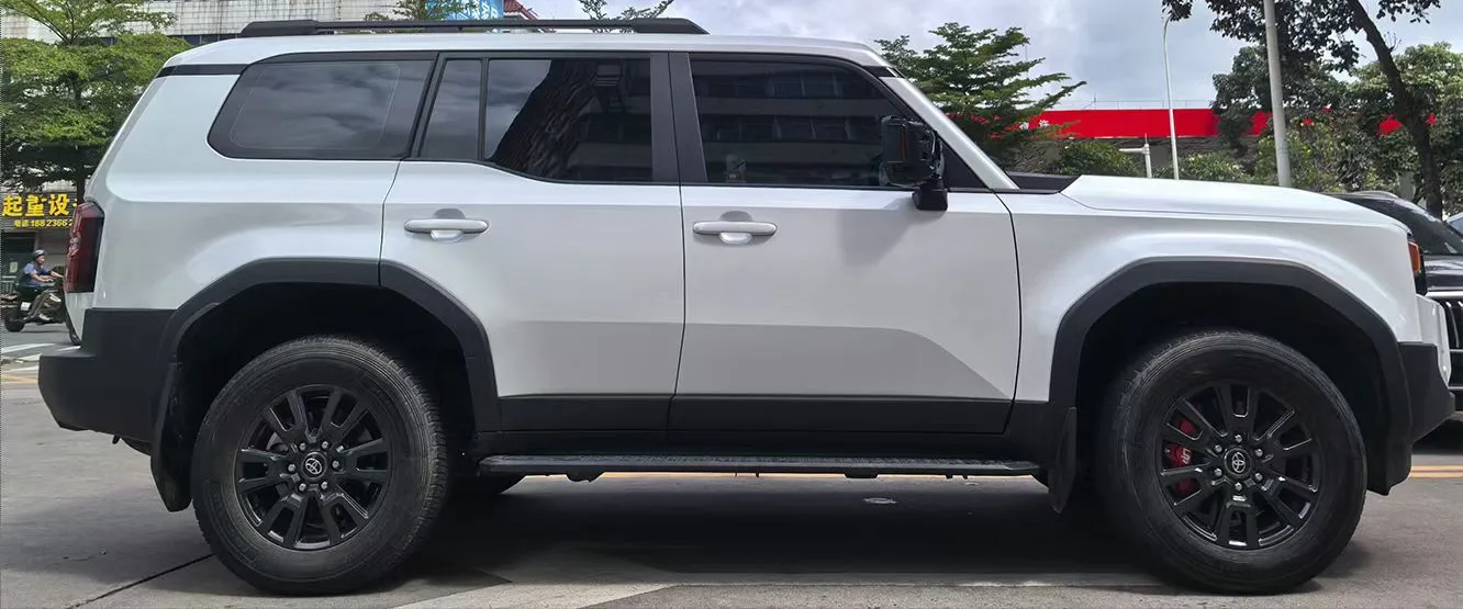 Toyota Land Cruiser Prado LC250 running VINIC brakes